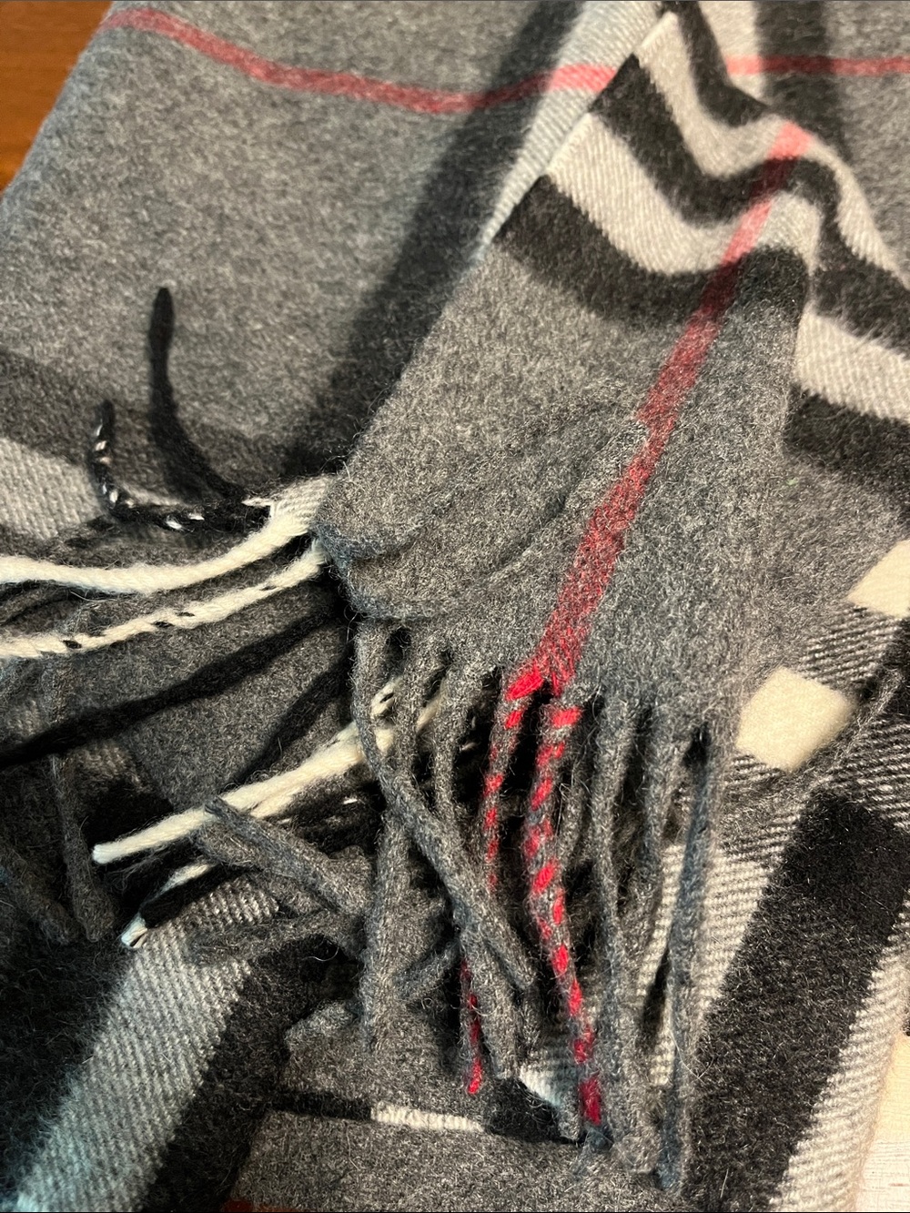 Burberry cashmere grey scarf, has some small holes - Picture 9 of 13